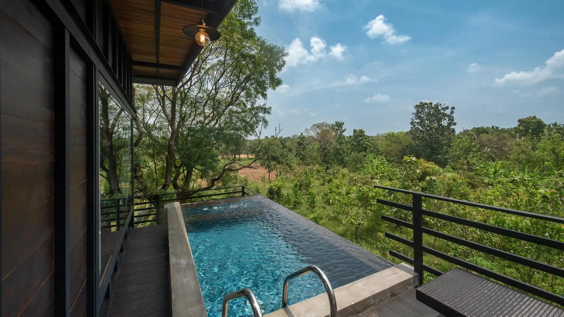 Atha Resort Сигирия